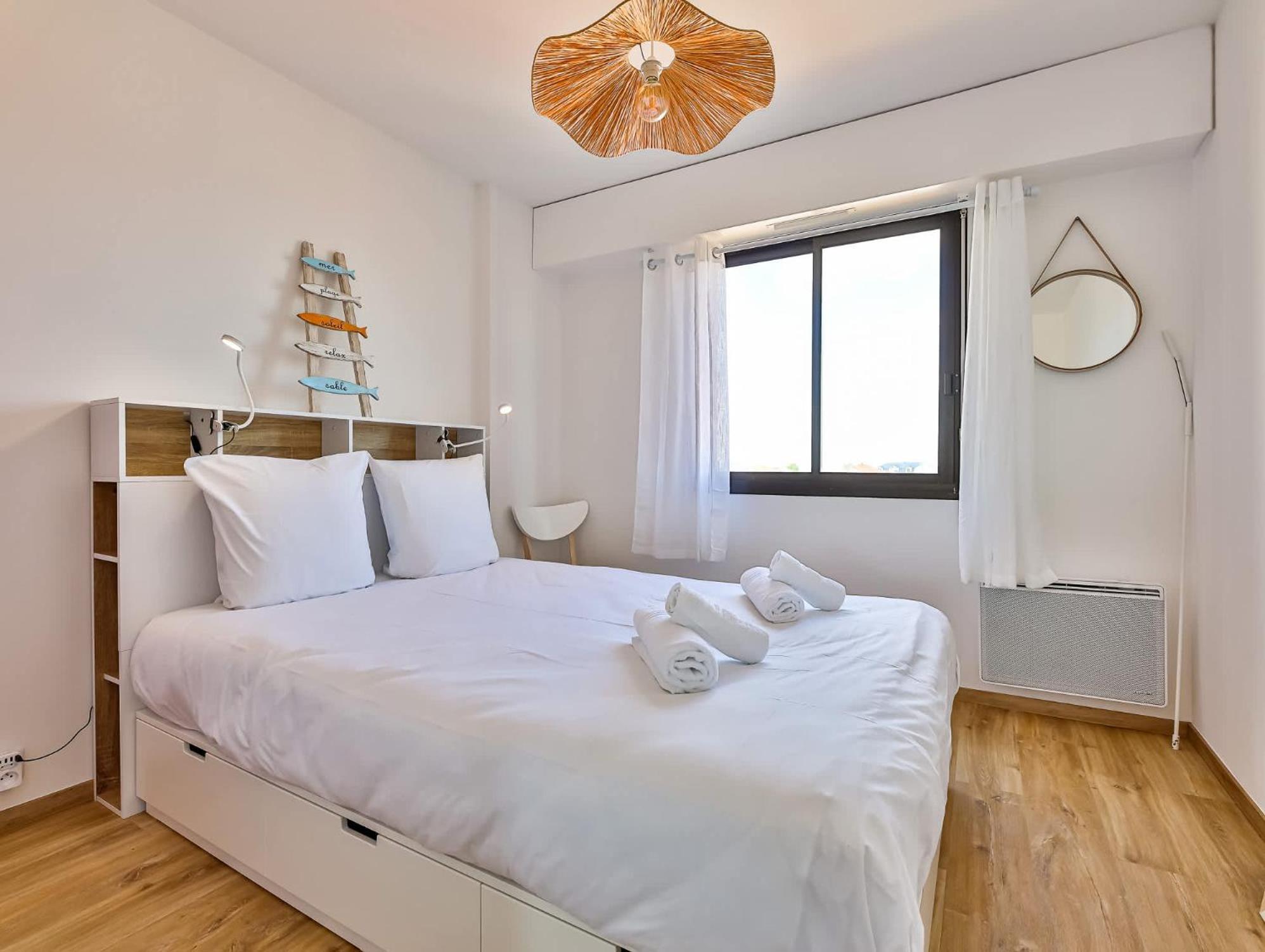 Appartement Au Pied De La Plage, Vue Imprenable Sur La Mer Les Sables-d'Olonne Exterior photo